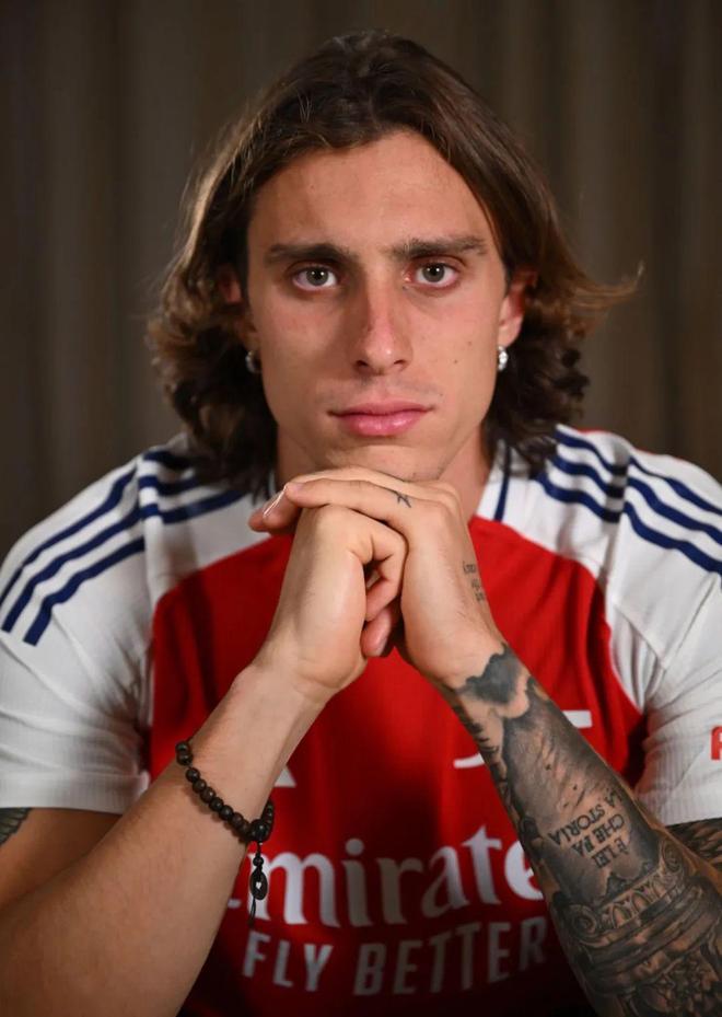 开云娱乐在线 -阿森纳国际比赛日官宣签约，志在德国杯名次提升，赛场秩序良好，年轻球员得到机会的简单介绍