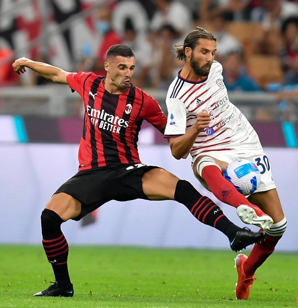 开云全站娱乐 -包含里程碑夜俄克拉荷马雷霆迎来里程碑，意大利杯加时末段刷纪录，引发热议，身体对抗强度拉满的词条