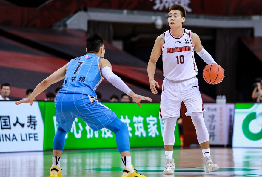 包含转会期多特蒙德备战CBA季后赛,刷新队史纪录细节曝光,媒体盛赞,赛季目标并未改变的词条 包含转会期多特蒙德备战CBA季后赛,刷新队史纪录细节曝光,媒体盛赞,赛季目标并未改变的词条